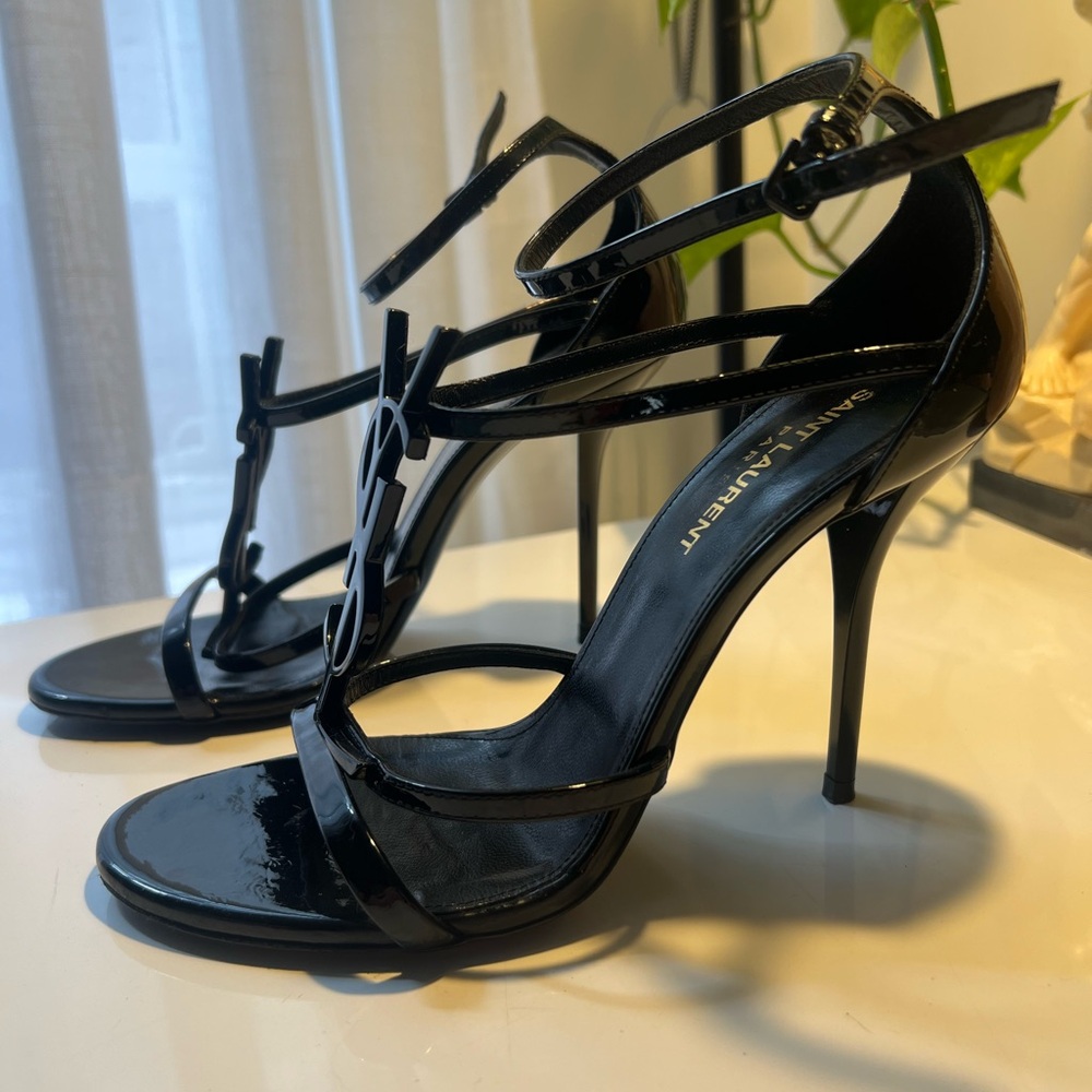 YSL Patent Leather Heels – Size 37.5 (EU) - Picture 4 of 9